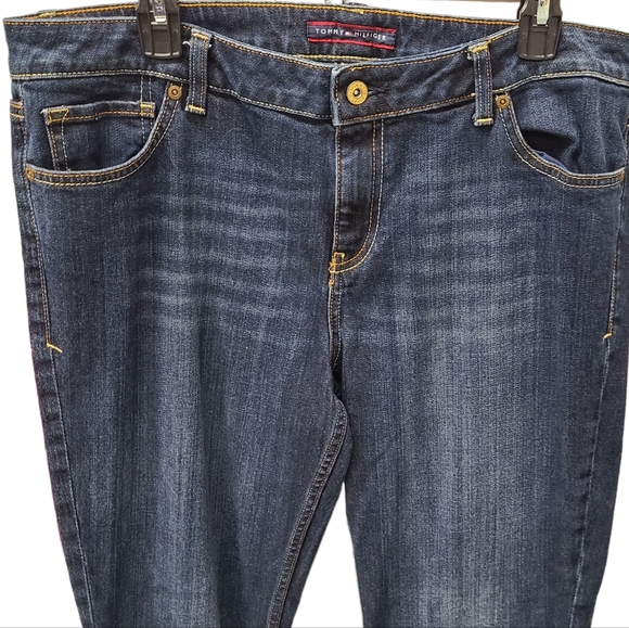 Tommy Hilfiger Dark Wash Bootcut Jeans size 12 - Picture 3 of 6